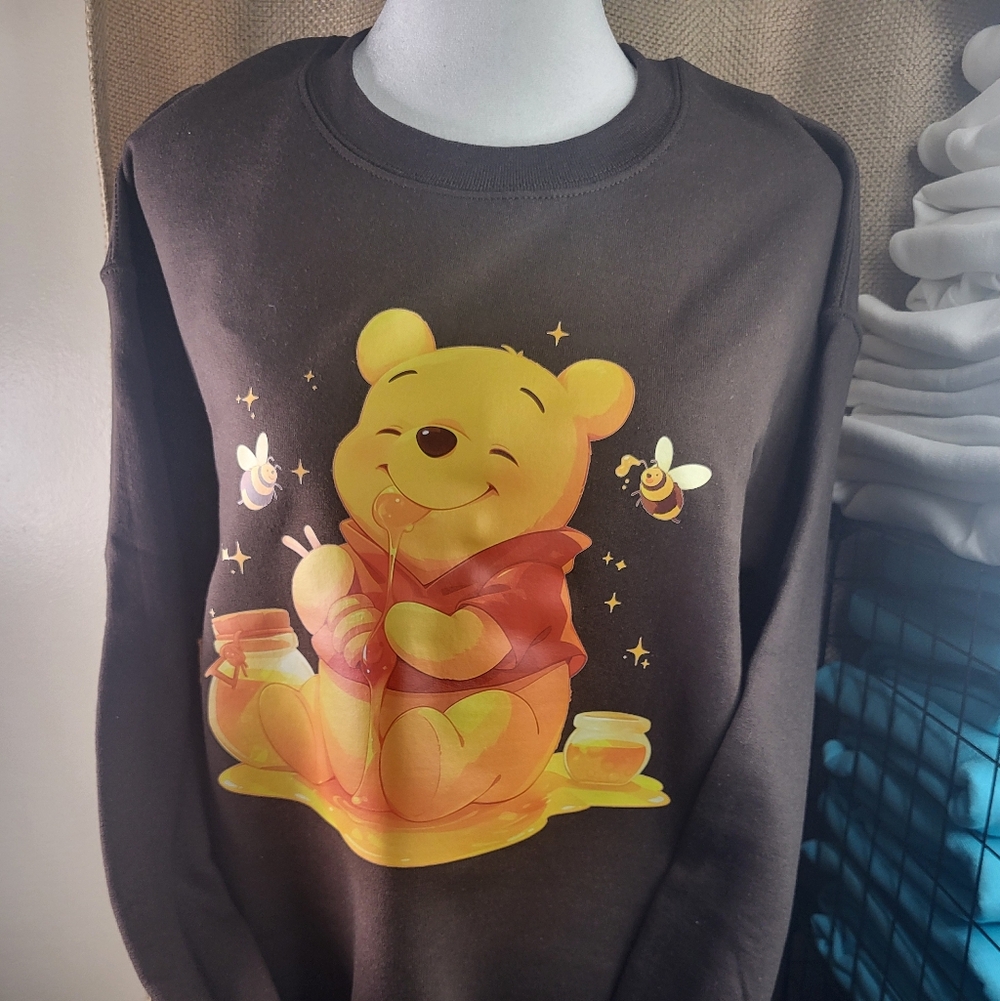 Gildan Brown Winnie The Pooh Print Crewneck